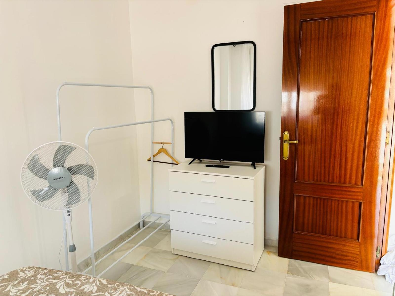 Amplio Piso Centrico Apartment Huelva Bagian luar foto